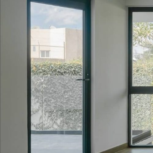 Puertas Batientes de Aluminio - 4